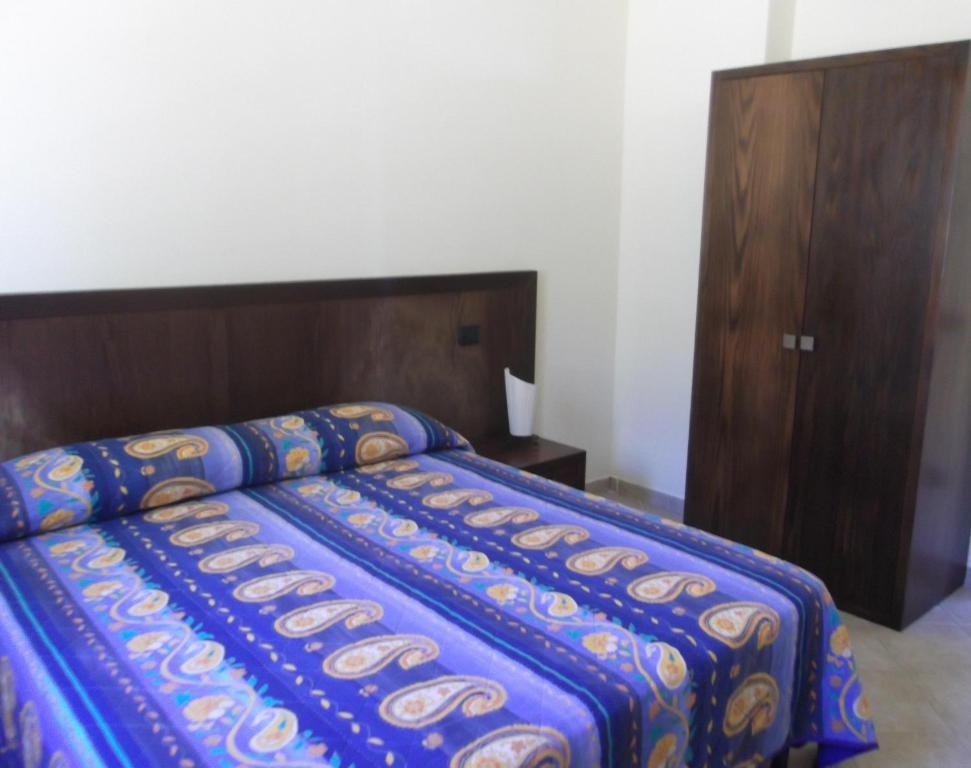 Red Hotel Sant'Elia Sant'Agata di Militello Room photo