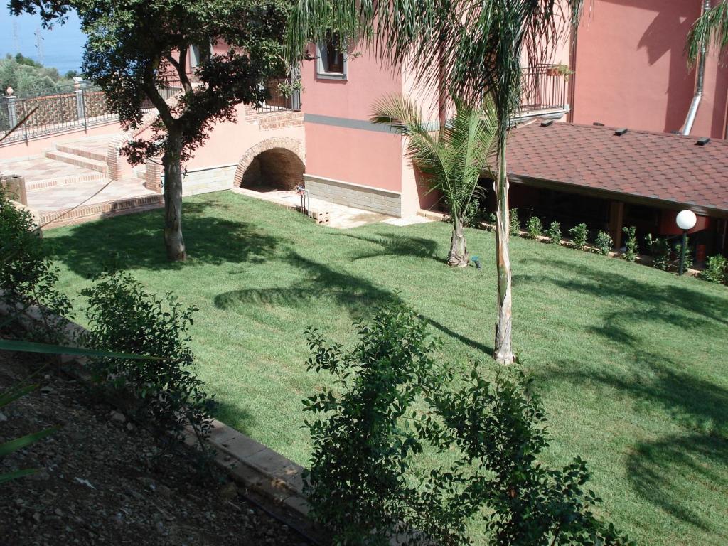 Red Hotel Sant'Elia Sant'Agata di Militello Exterior photo